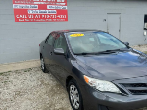 2013 Toyota Corolla FWD