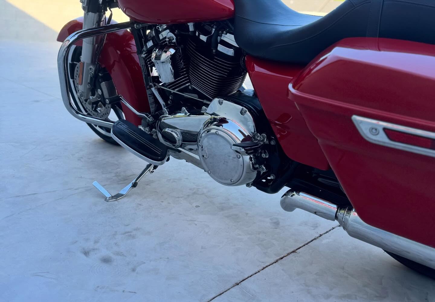 
2023 Harley-Davidson Street Glide FLHX full									