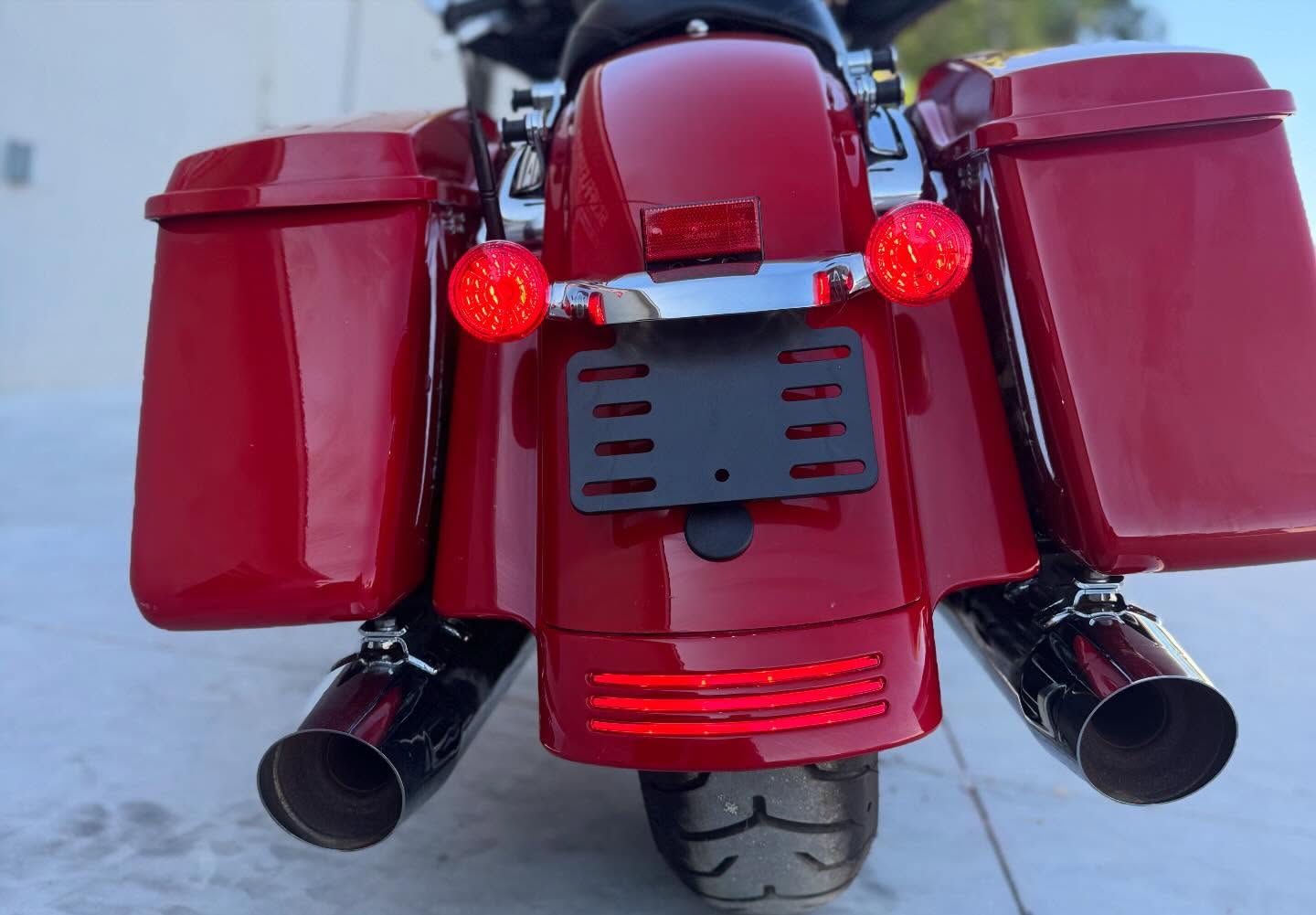 
2023 Harley-Davidson Street Glide FLHX full									