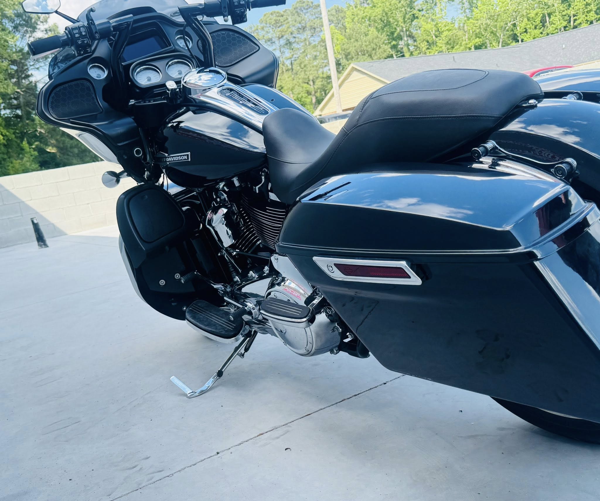 
2023 Harley-Davidson Road Glide full									