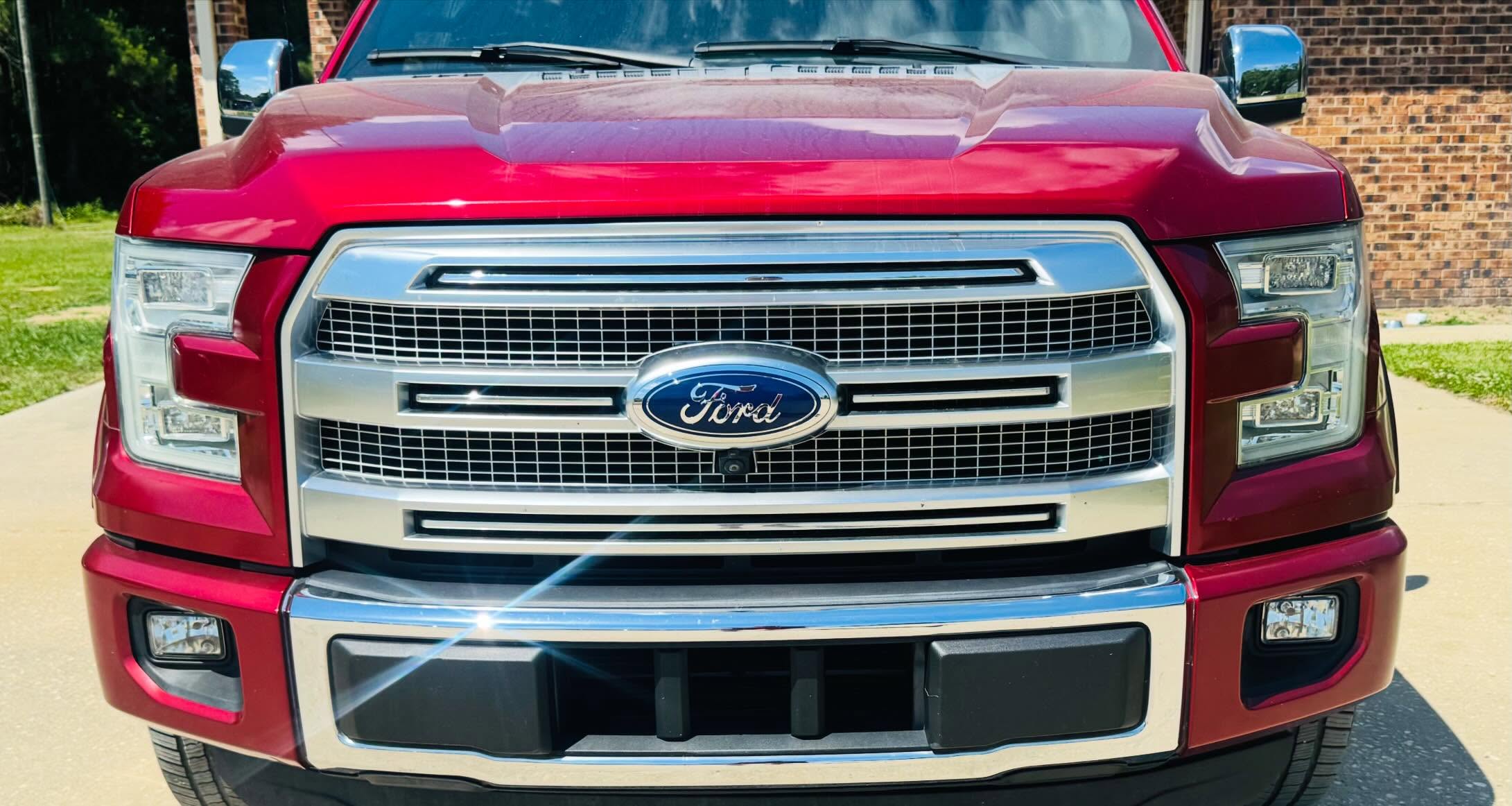 
2016 Ford F-150 Platinum 4×4 full									