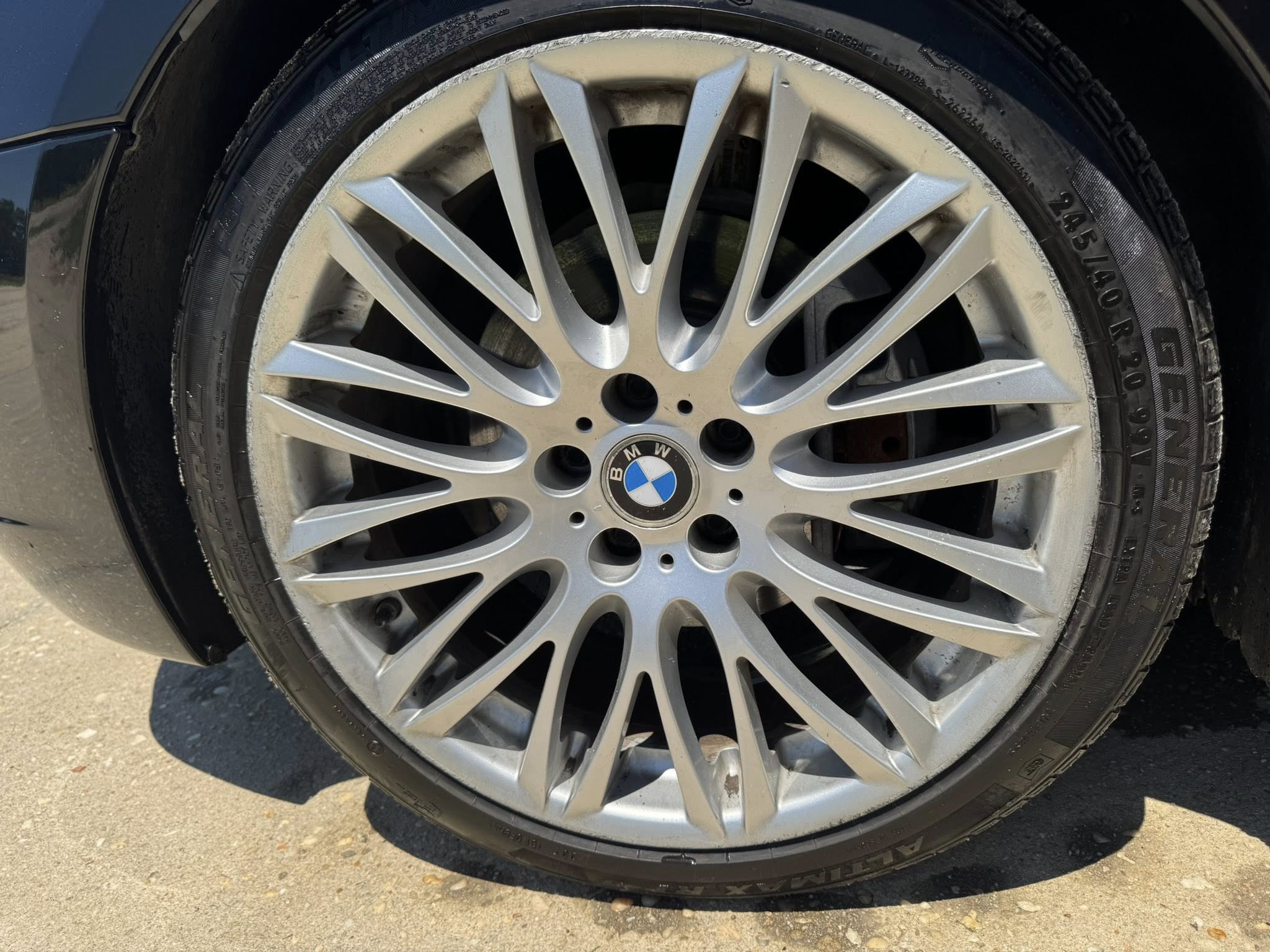 
2008 BMW 750i Luxury Sedan full									