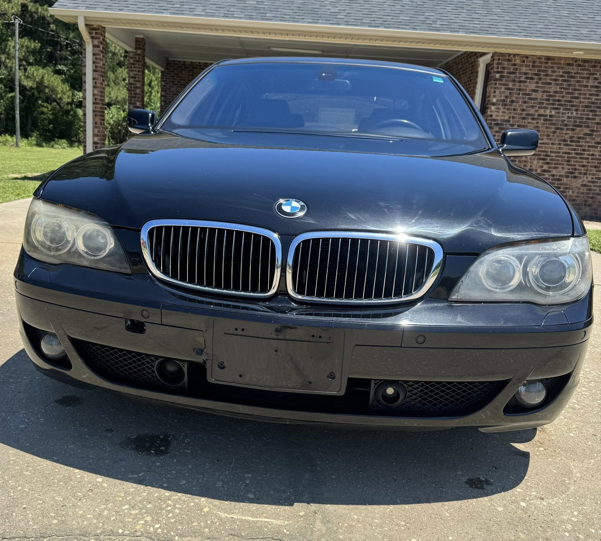 
2008 BMW 750i Luxury Sedan full									