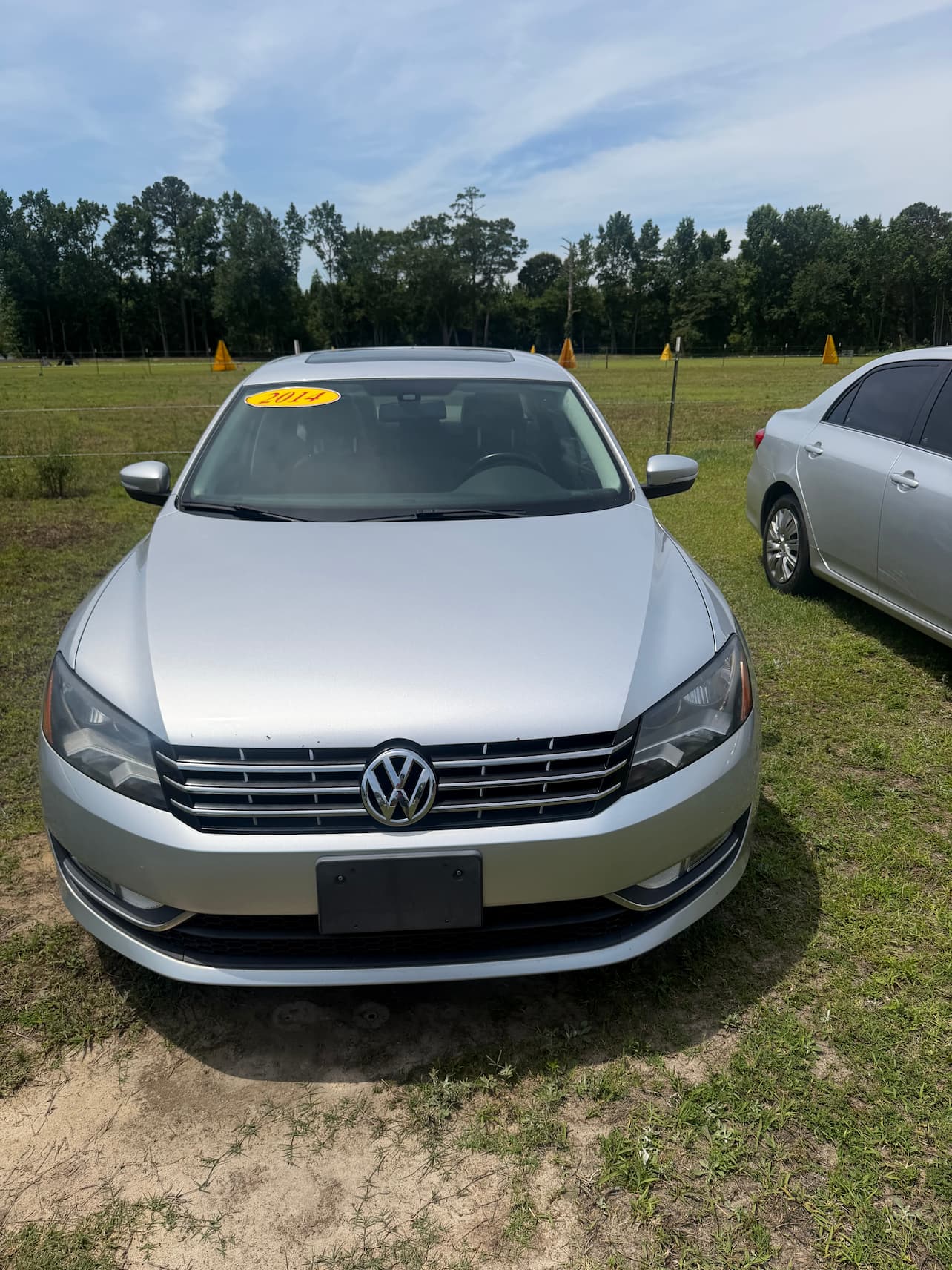 
2014 Volkswagen Passat SEL Premium TDI full									