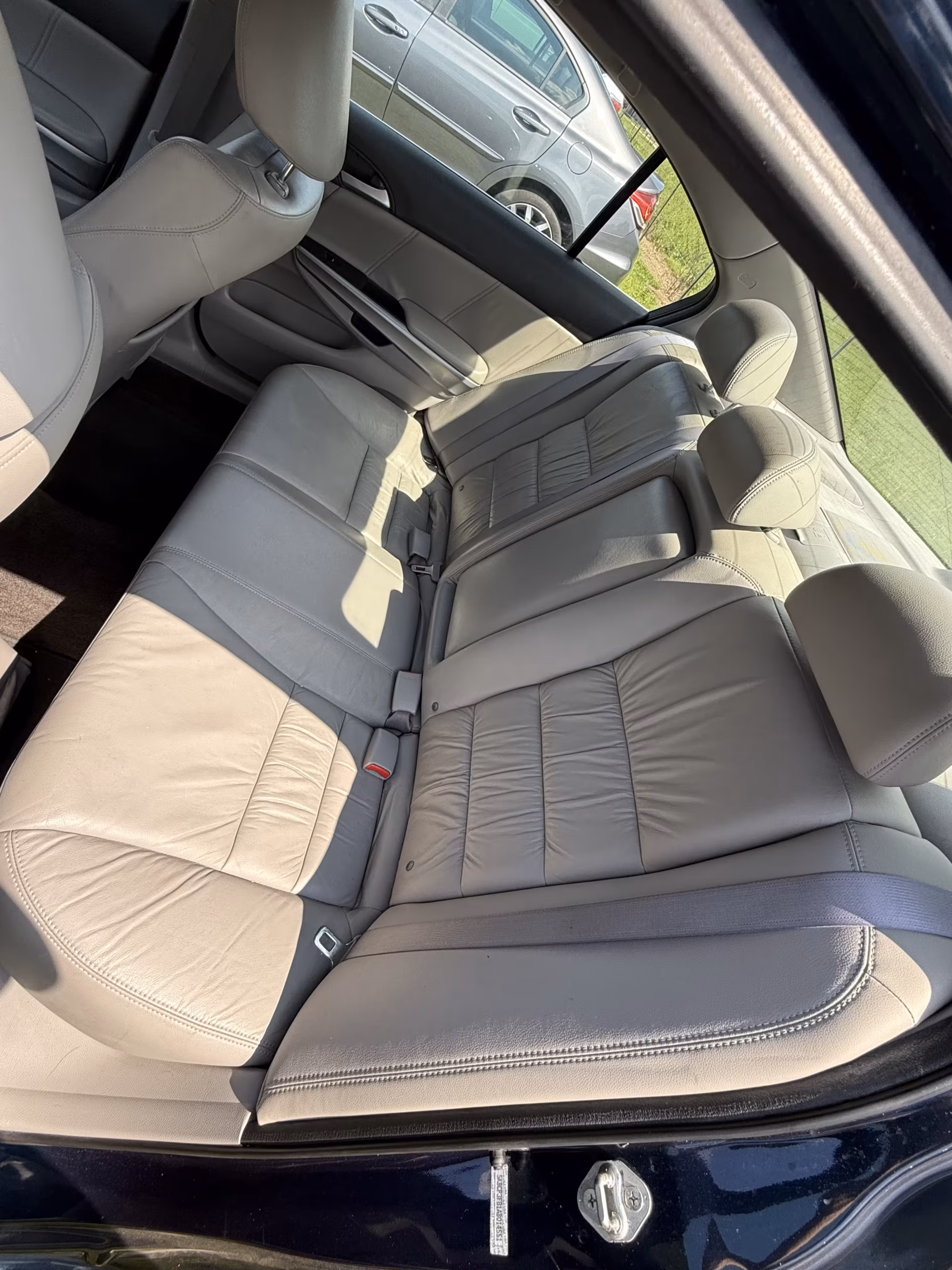 
2010 Honda Accord EX-L full									