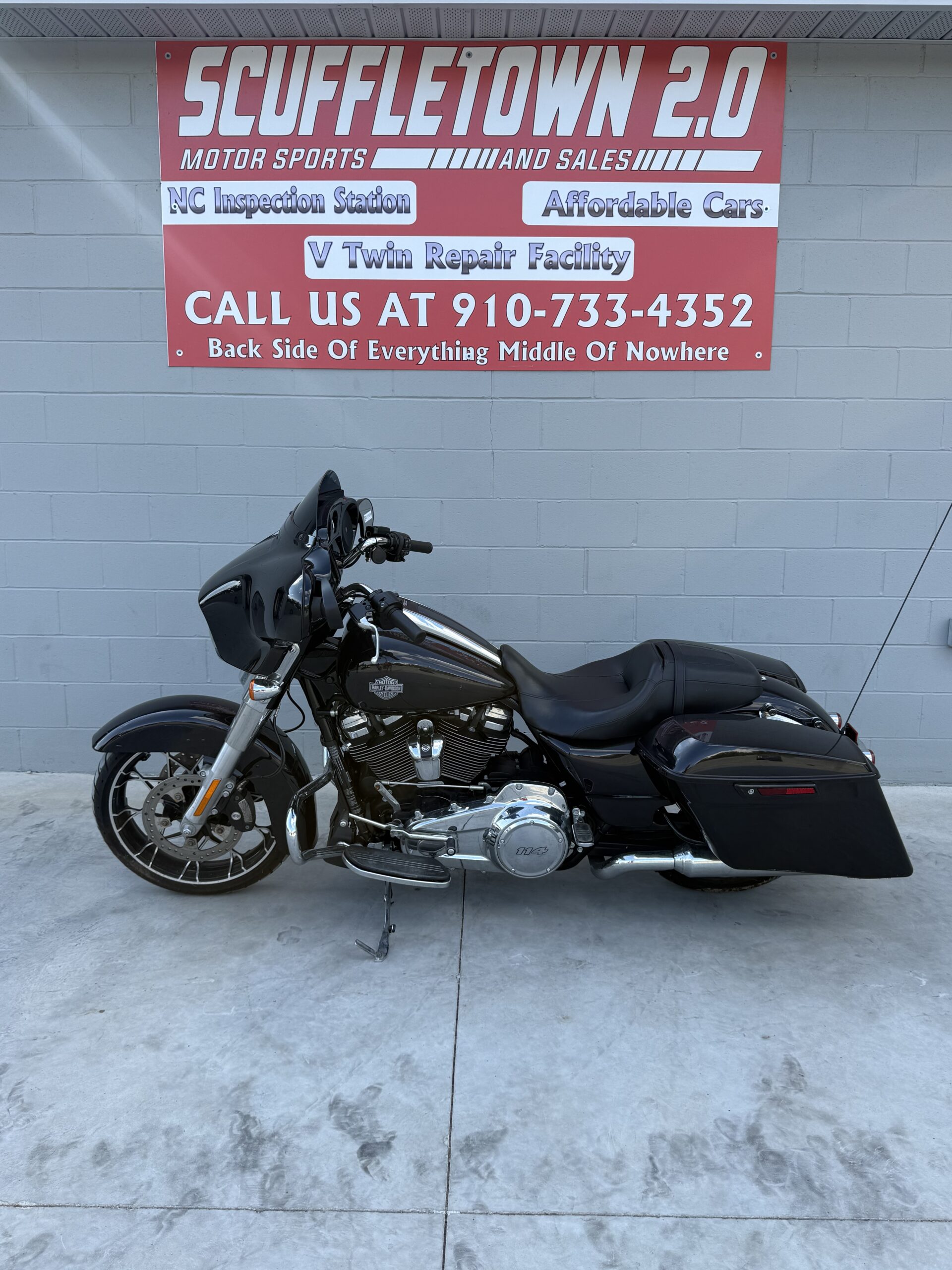
2021 Harley-Davidson Street Glide Special FLHXS full									