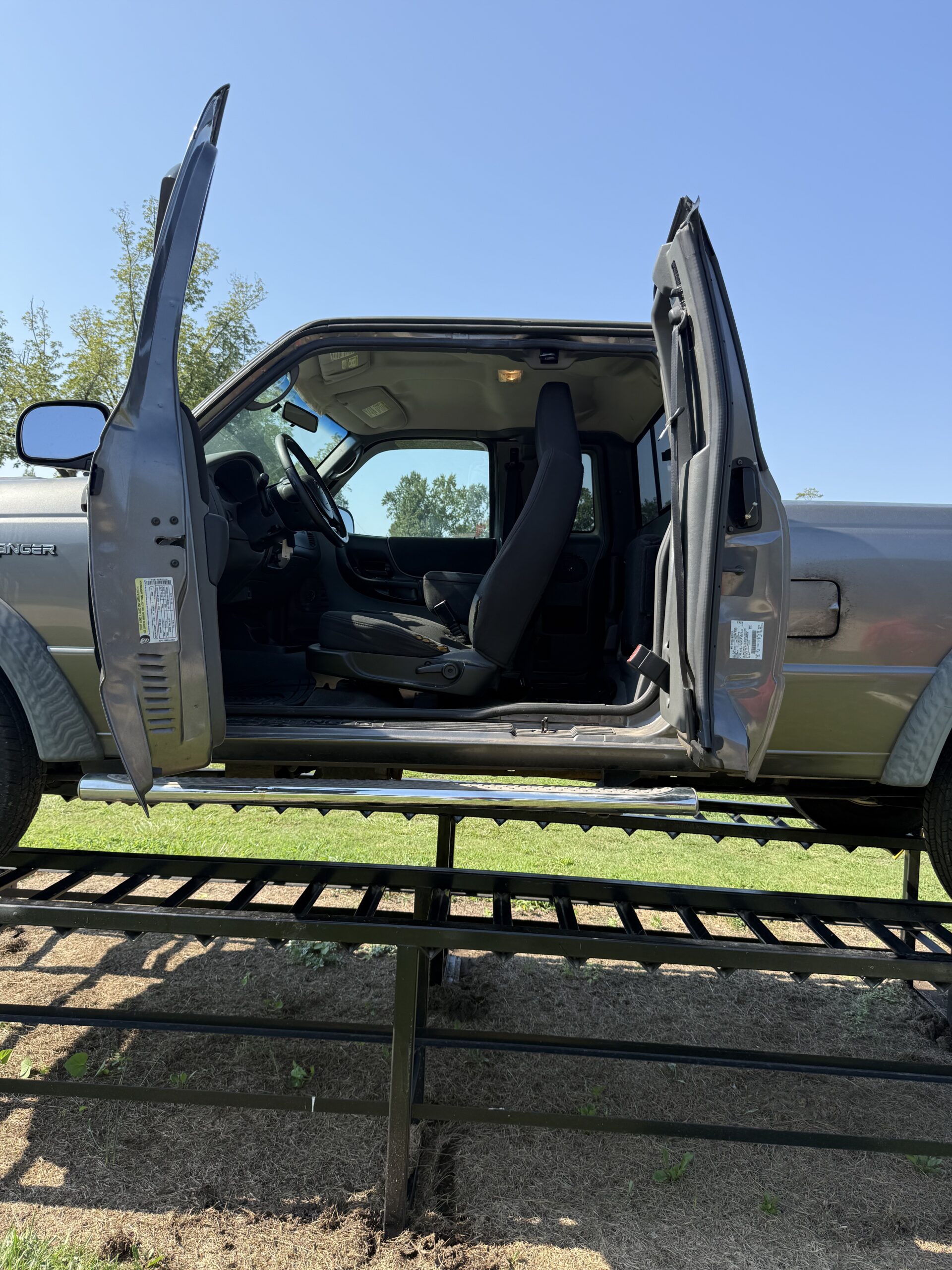 
2005 Ford Ranger full									
