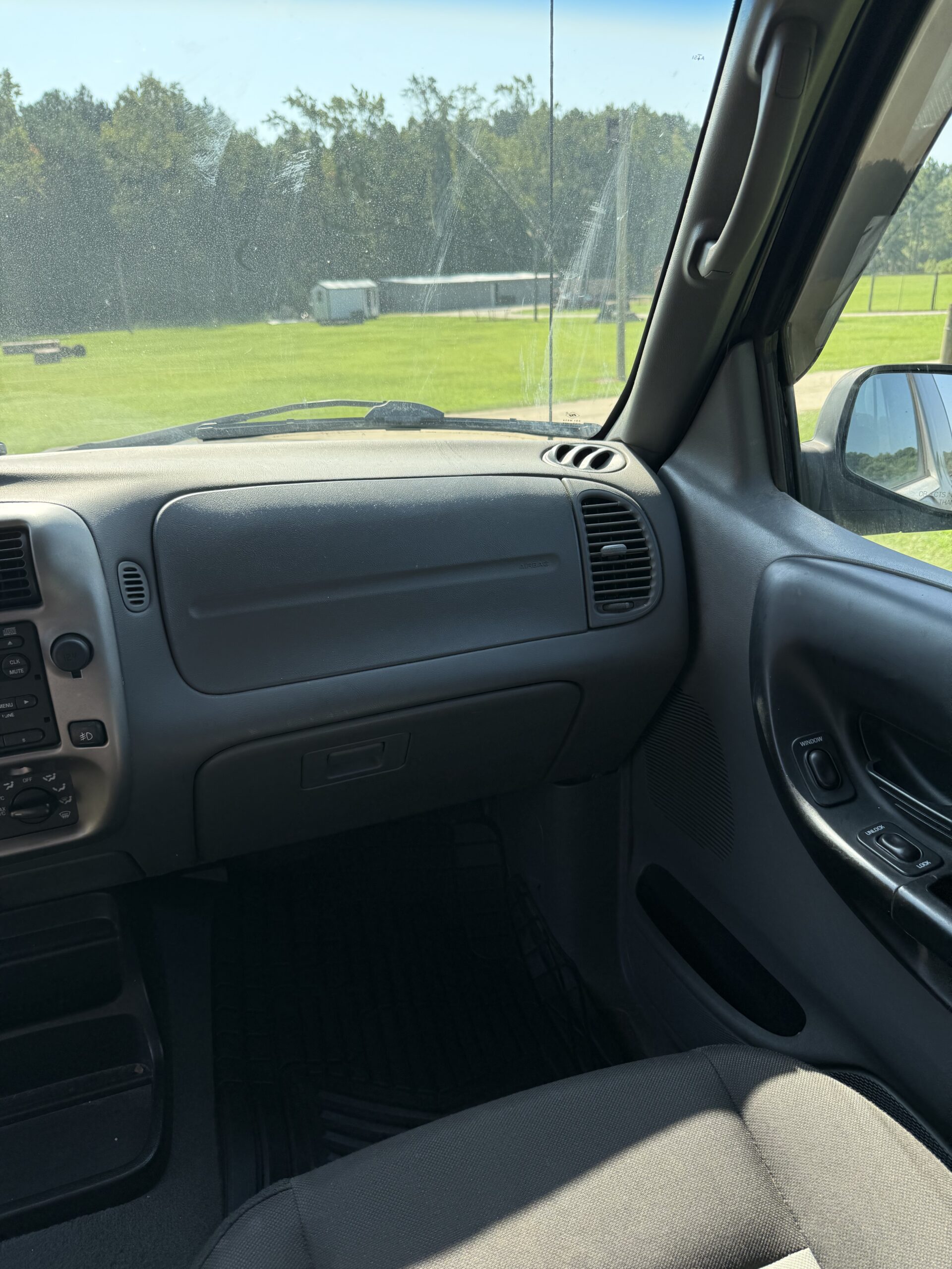 
2005 Ford Ranger full									