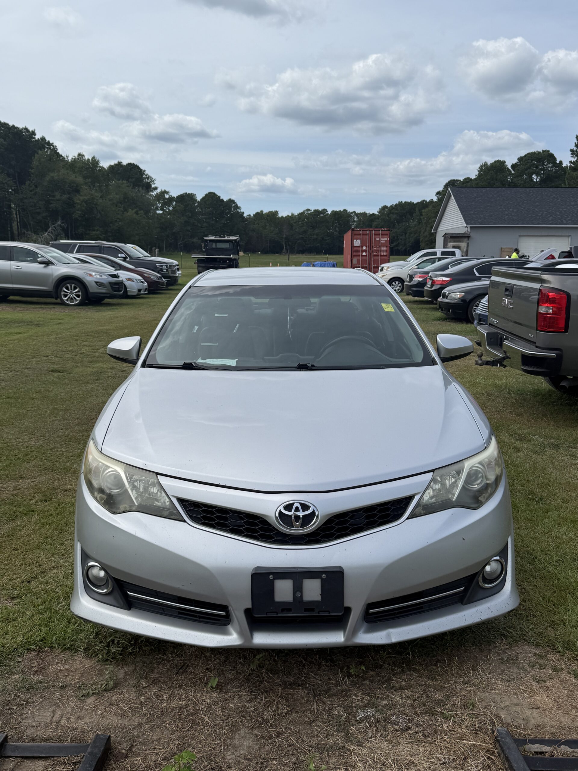 
2014 Toyota Camry SE full									