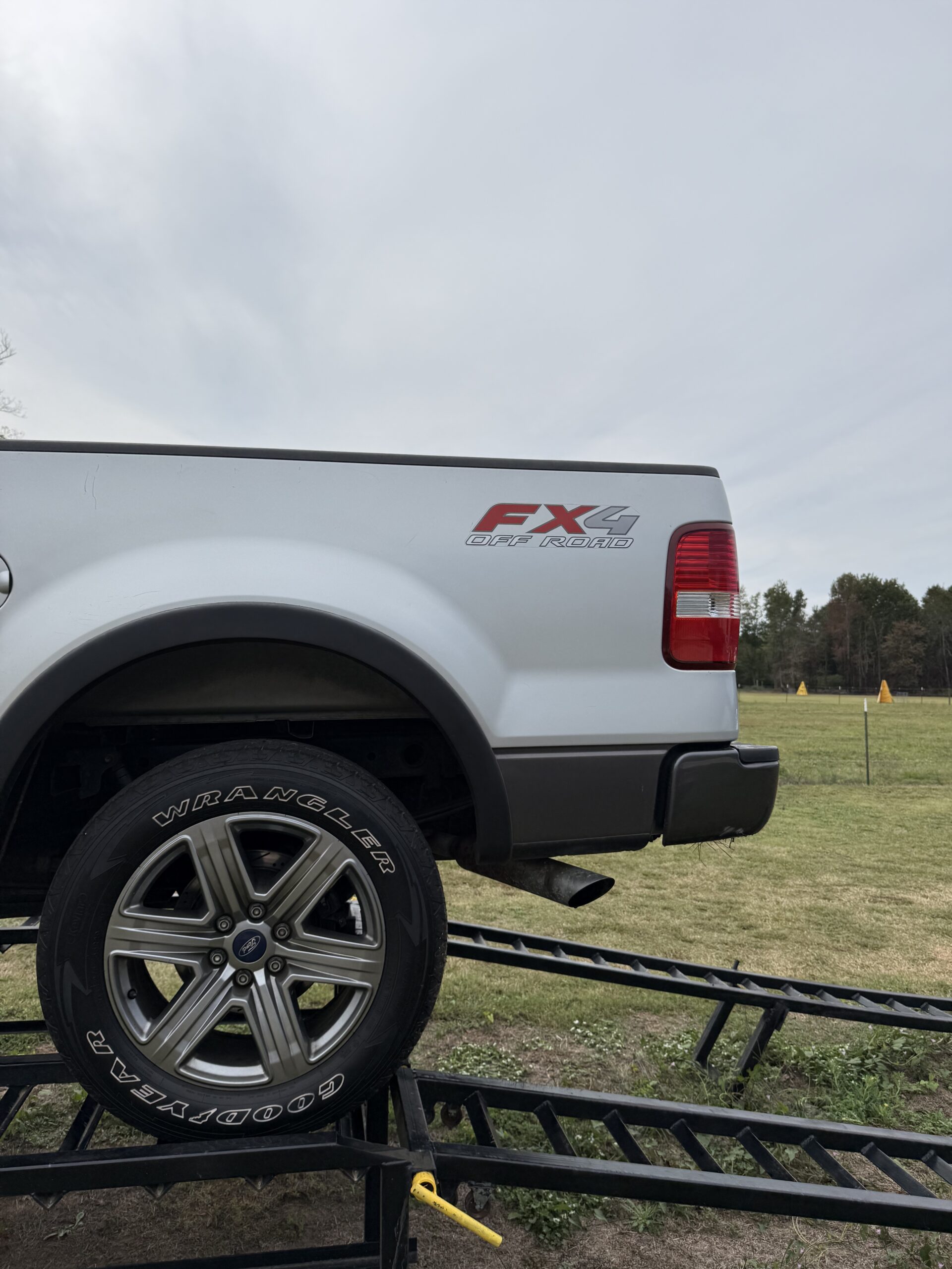 
2008 Ford F-150 FX4 full									