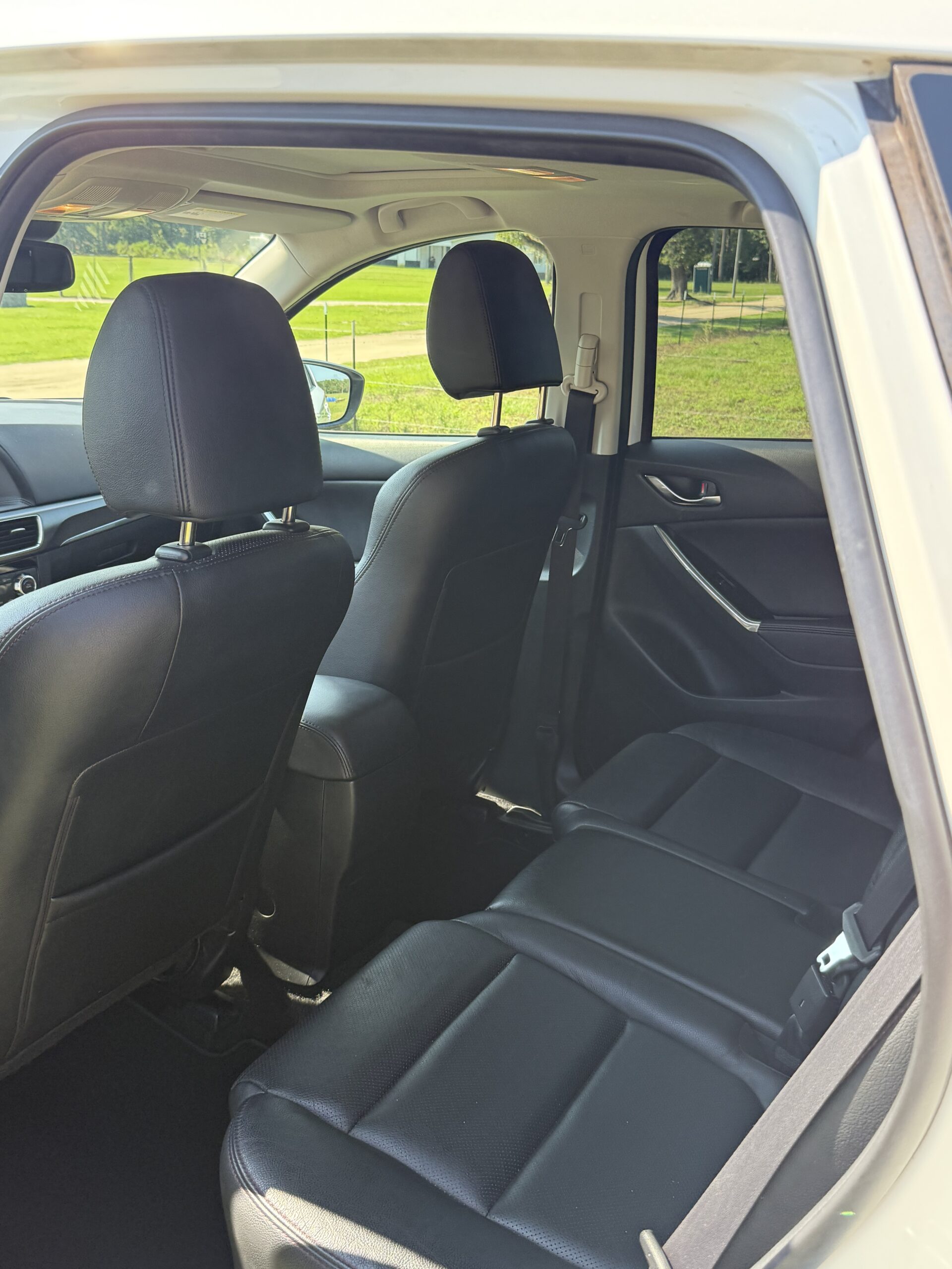 
2016 Mazda CX-5 Sport full									