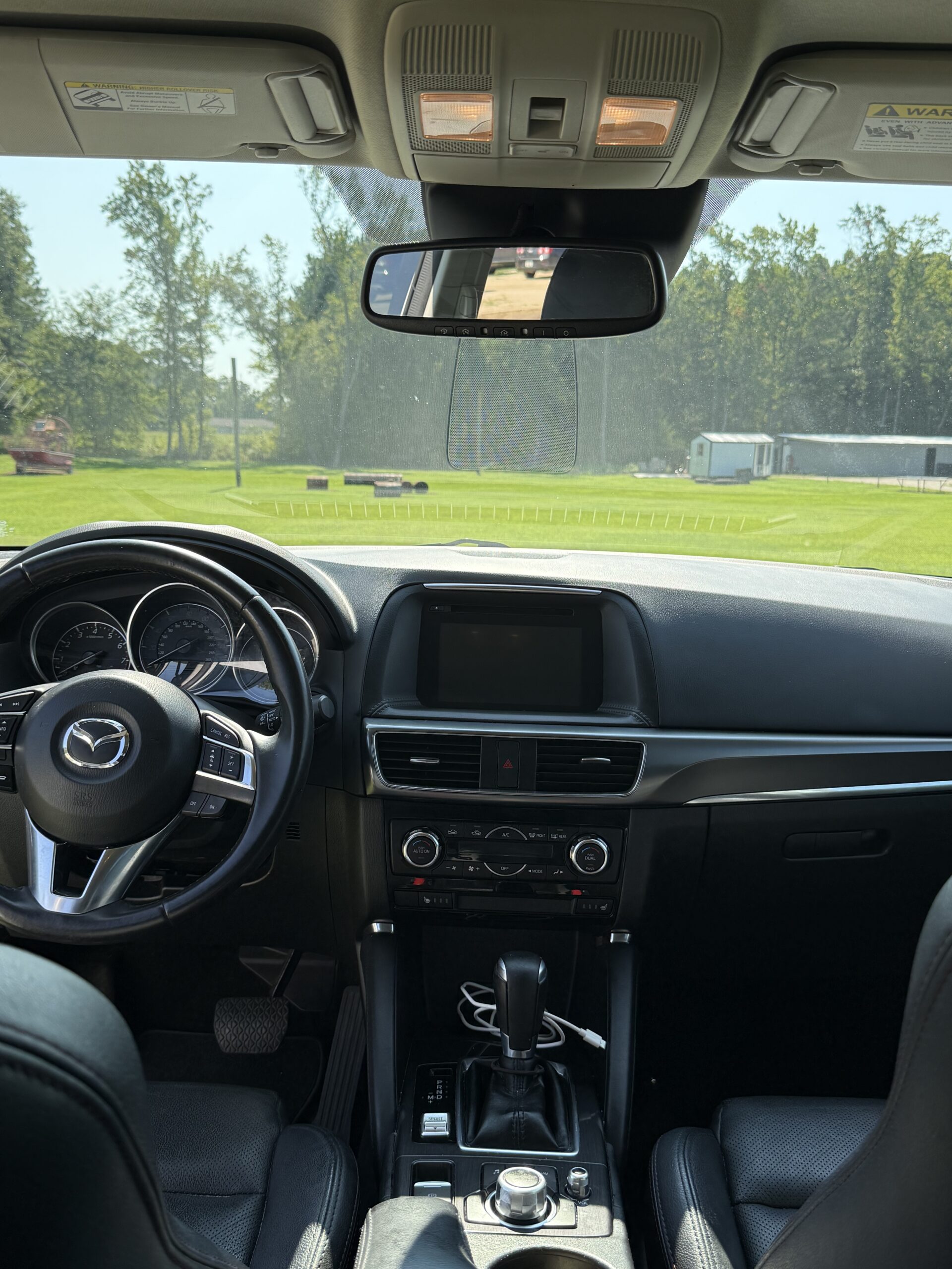 
2016 Mazda CX-5 Sport full									
