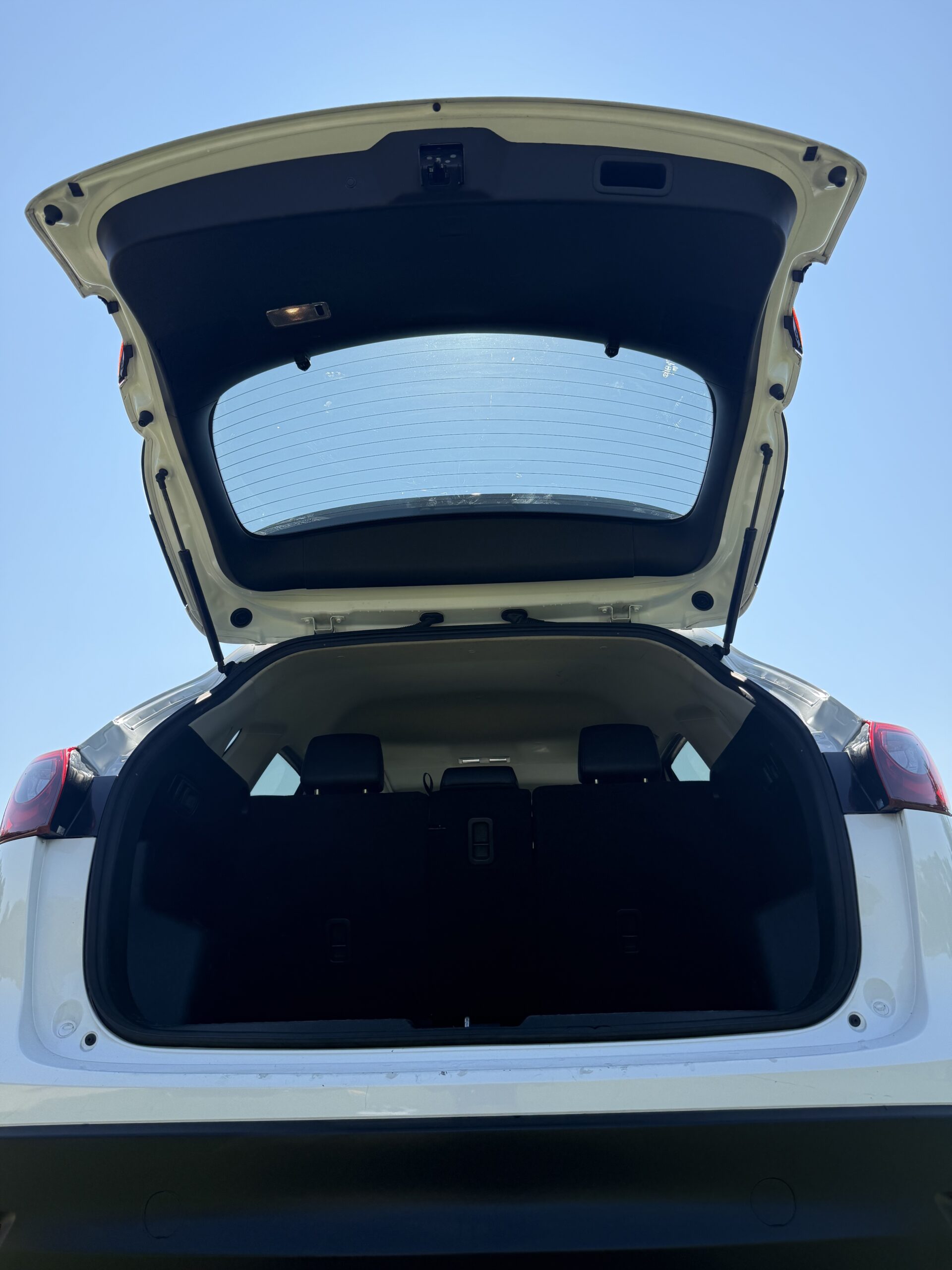 
2016 Mazda CX-5 Sport full									