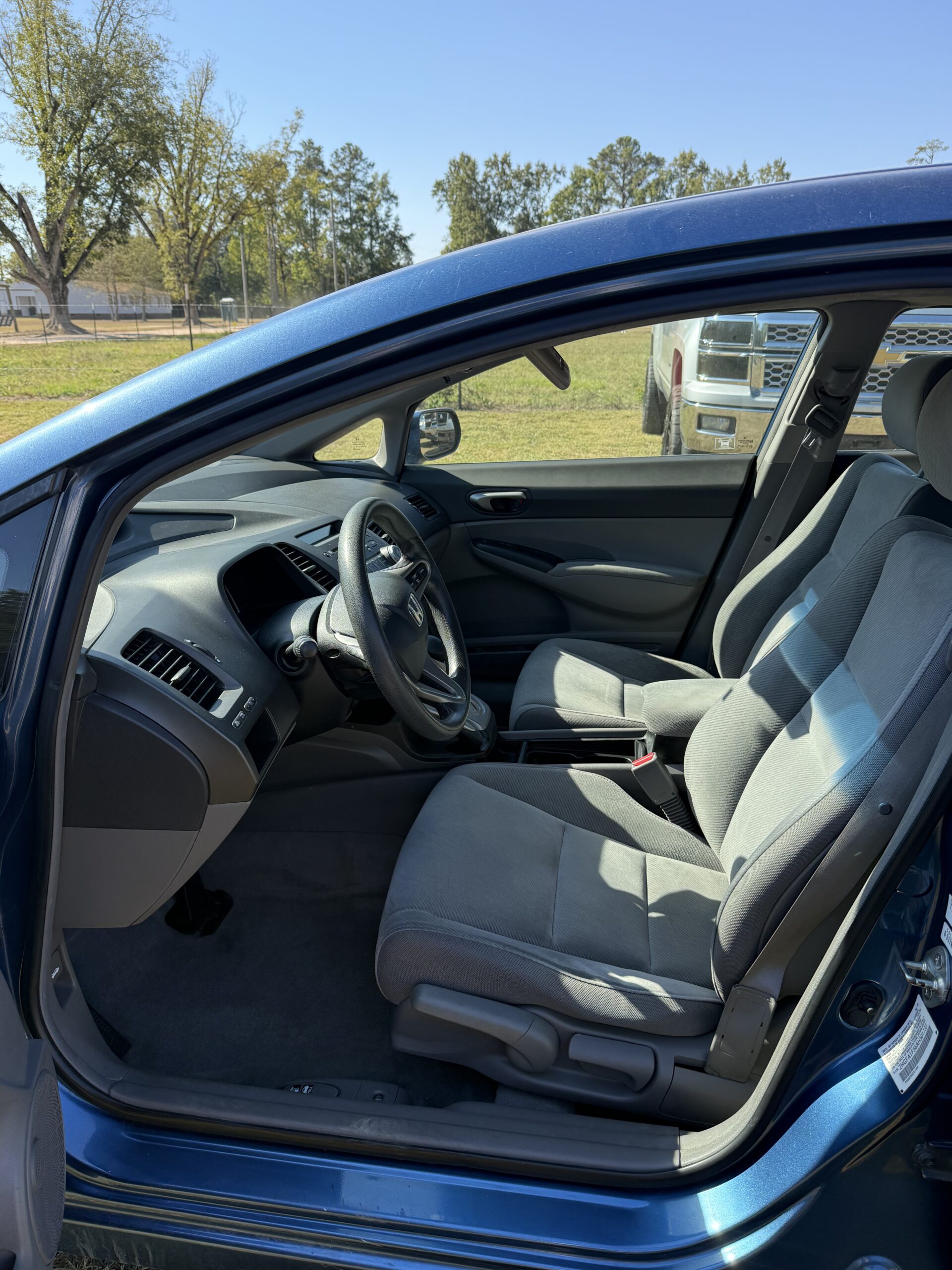 
2010 Honda Civic LX full									